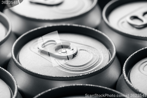 Image of Soft drinks can