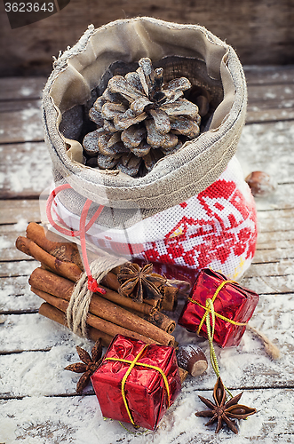 Image of Christmas sack with  bump.