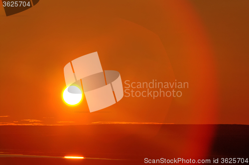 Image of midnight sun during the polar day. August, Arctic. 75 degrees North latitud