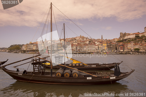 Image of EUROPE PORTUGAL PORTO RIBEIRA OLD TOWN DOURO RIVER