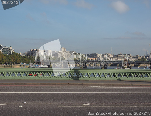 Image of Westminster Bridge in London