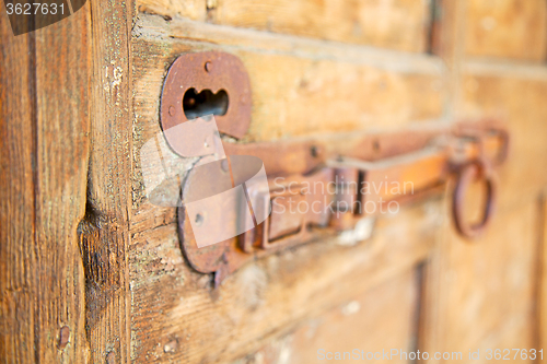 Image of europe old in  italy  antique close brown door 