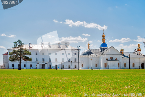 Image of Hierarchal house and Pokrovsky Cathedral. Tobolsk