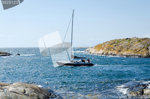 Image of sailboat at the westcoast