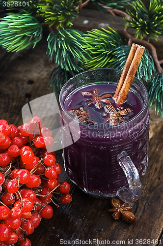 Image of Mulled wine and Christmas tree.