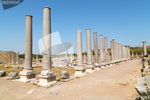 Image of  in  old construction  the column  and  roman temple 