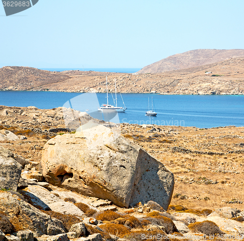 Image of temple  in delos greece the historycal acropolis and old ruin si