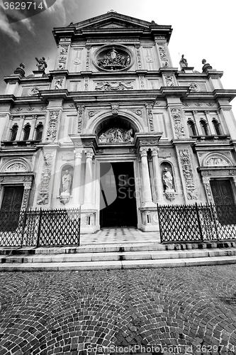 Image of  culture old architecture in italy europe milan religion       a