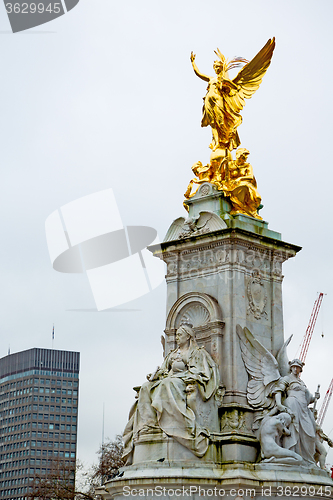Image of historic    and statue in  city of london england