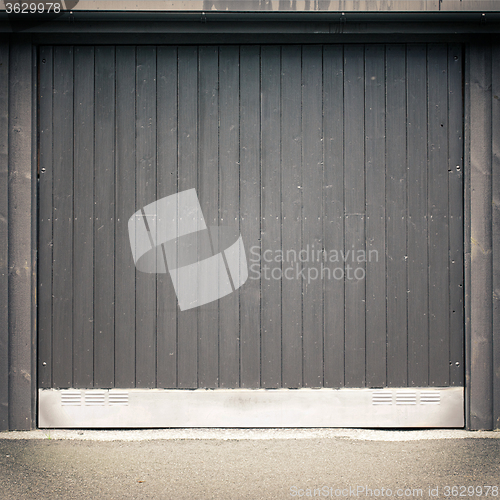 Image of Garage door background