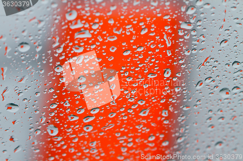 Image of water droplets