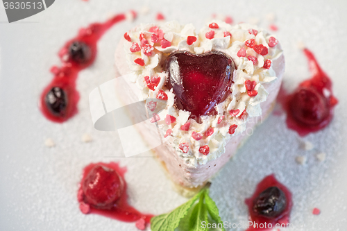 Image of heart-shaped valentine cake