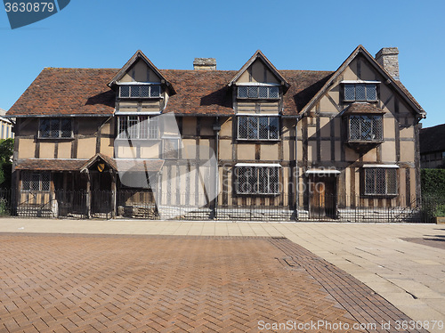 Image of Shakespeare birthplace in Stratford upon Avon