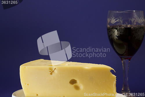 Image of wine and cheese