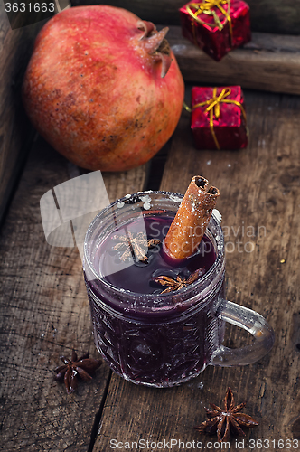Image of A glass of mulled wine