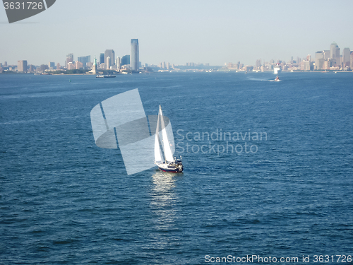 Image of Sailboat in Upper Bay