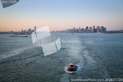 Image of Tugboat in Upper Bay