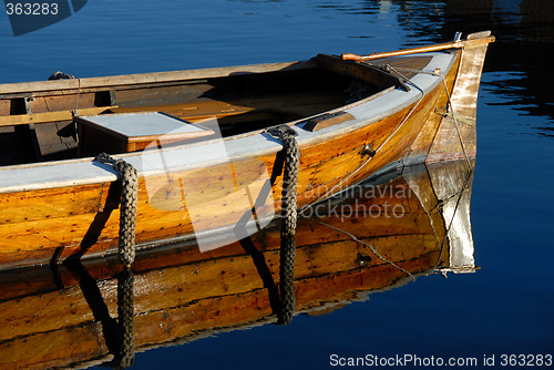 Image of Wooden boat # 07