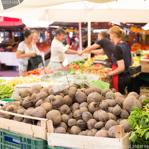 Image of Farmers\' market stall.