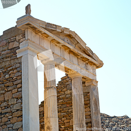 Image of archeology  in delos greece the historycal acropolis and old rui