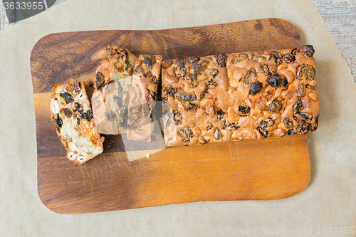 Image of Christmas cake on the table