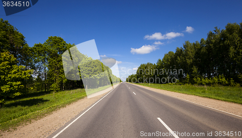Image of the asphalted road  