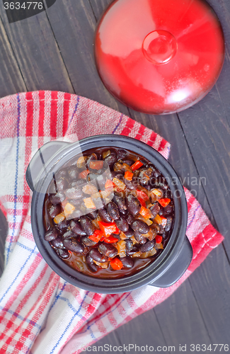 Image of black beans with chili