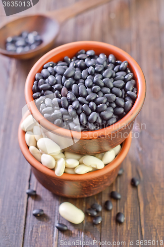 Image of black and white beans