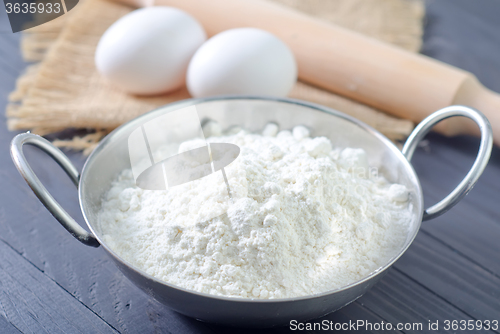 Image of flour and eggs