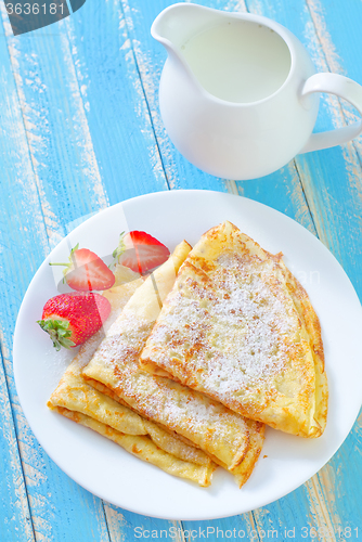 Image of pancakes with strawberry