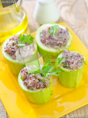 Image of marrow stuffed rice and meat