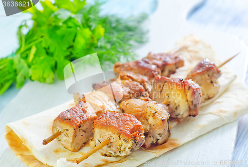 Image of kebab on lavash
