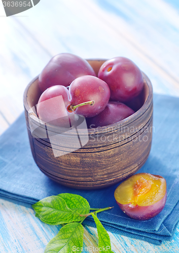 Image of plums