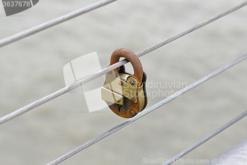 Image of Rusty Padlock