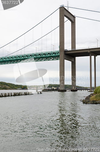 Image of one bridge in gothenburg over the river