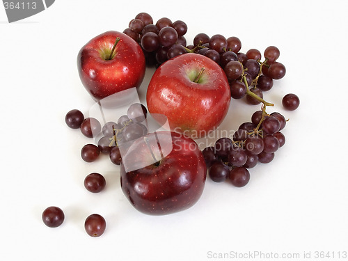 Image of Apples and Grapes, Loose