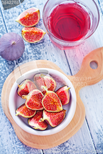 Image of figs and juice