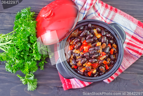 Image of black beans with chili