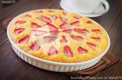 Image of pie with strawberry