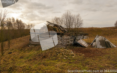 Image of Collapsed wooden outbuilding 