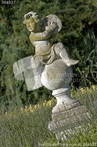 Image of Classic garden cherub