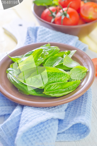 Image of basil and tomato