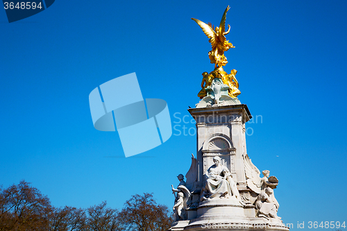 Image of england  historic   marble  in old city london 