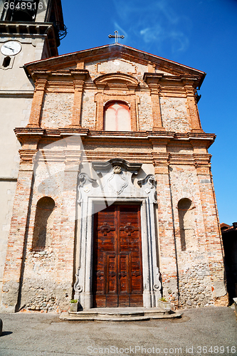 Image of heritage  architecture in europe milan   sunlight