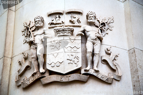Image of england  historic   marble and statue in   london 