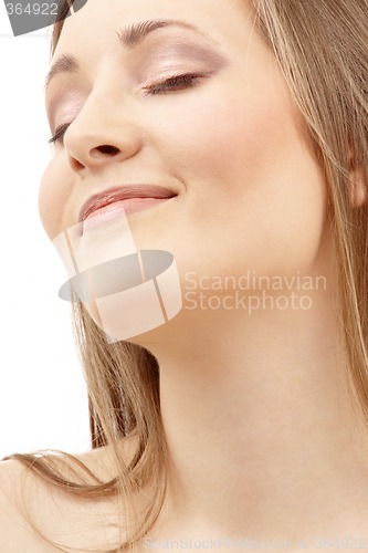 Image of bright picture of smiling woman