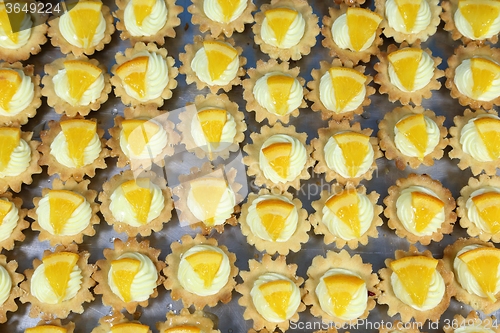 Image of Mini tart cakes.