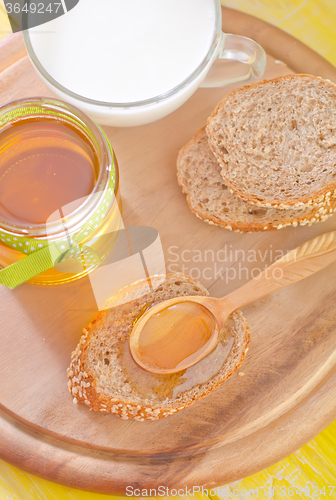 Image of honey and bread