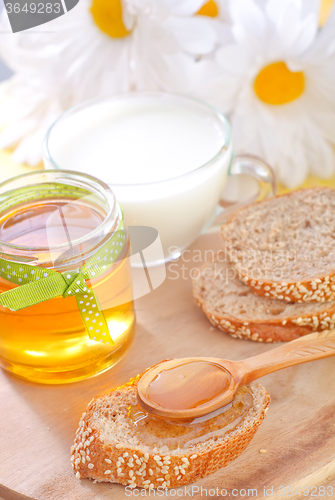 Image of honey and bread