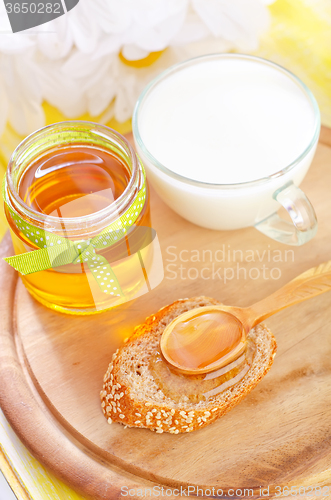 Image of honey and bread